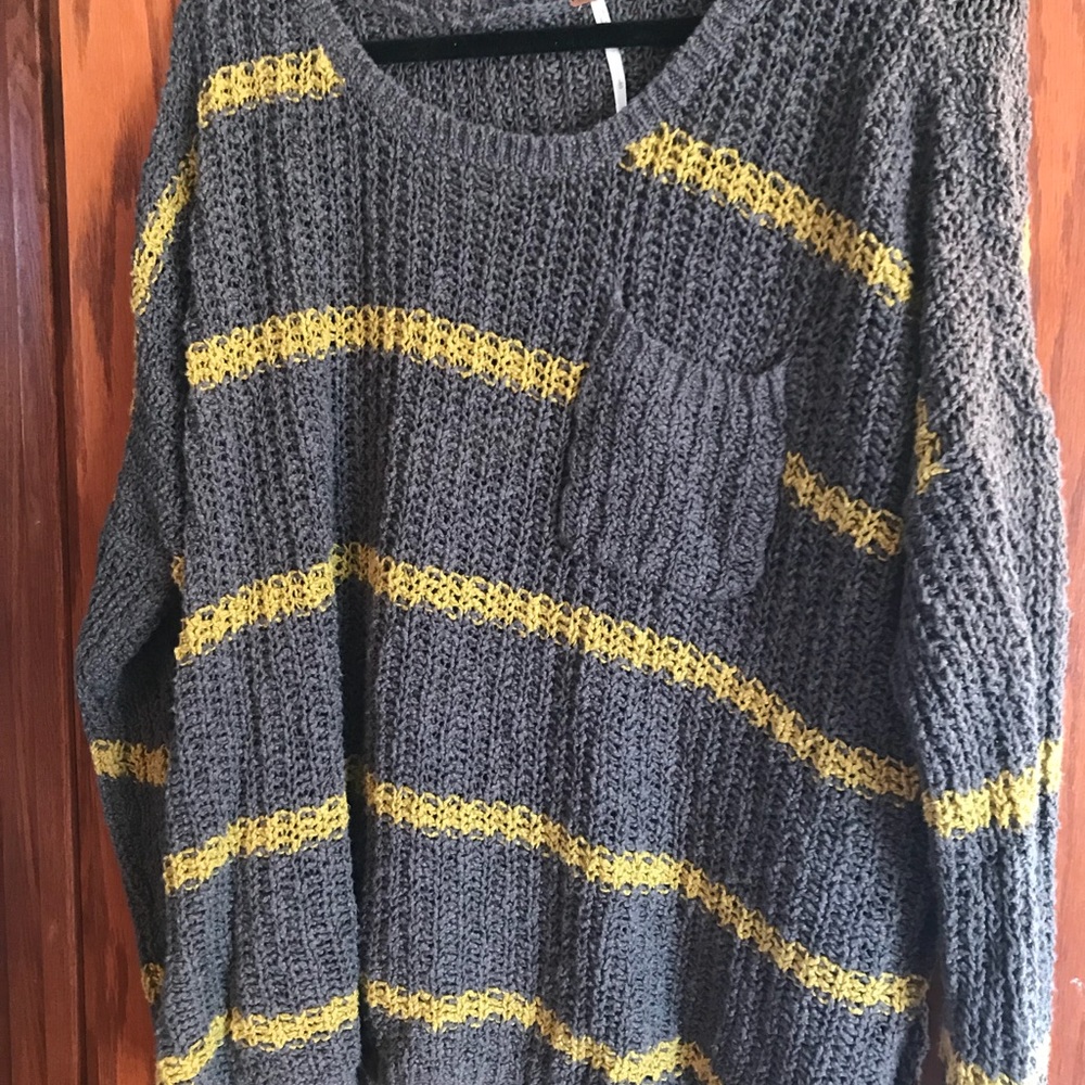 NWOT Free People Oversized Gray Sweater Size Large
